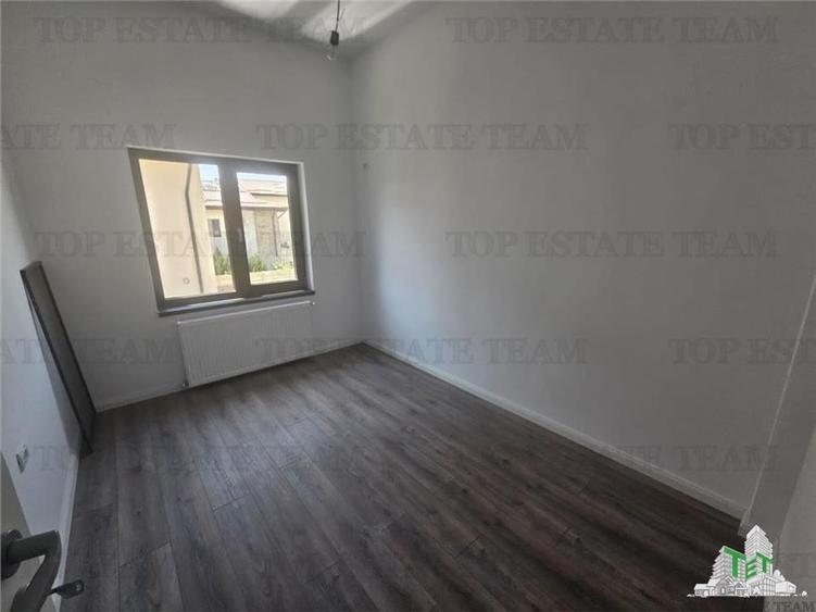 Vila 5 camere cu garaj In Prelungirea Ghencea - 12