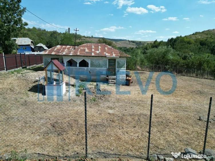 Casa ?i teren de vanzare in Parincea jud. Bacau. - 10