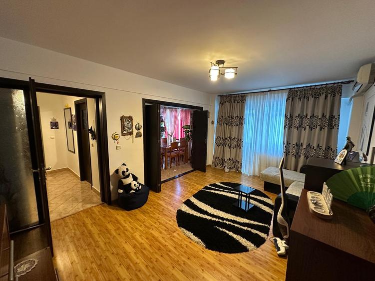 Apartament cu 2 camere semidecomandat în Central