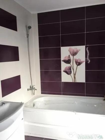 Casă cu 5 camere cu Teren 420 Mp în Bradu