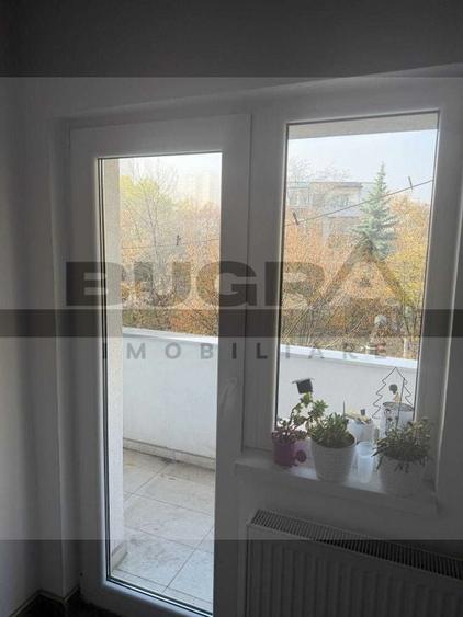 Apartament de 2 camere, deomandat, 54mp, zona UMF - 8