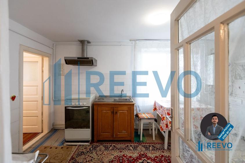 Casă de vânzare Buhuși, Str. Orbic - 13