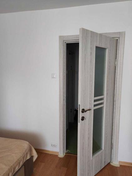 Garsoniera Titan - Ozana, conf.1, renovata, bloc mixt - 1