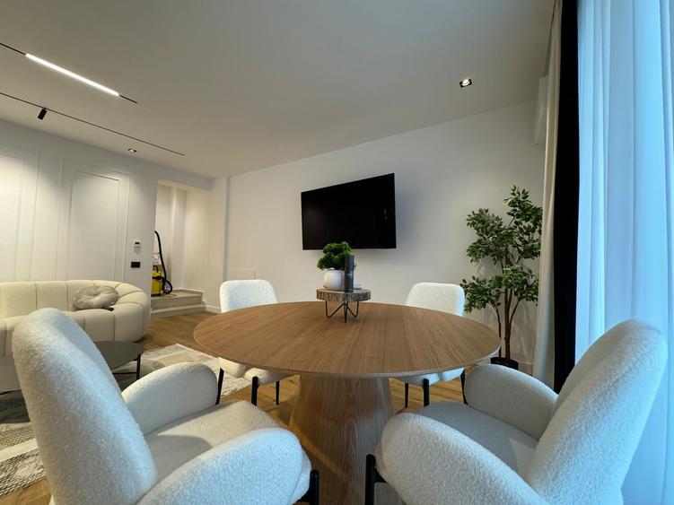 Casa noua de vanzarelanga lacul Baneasa, la cheie, finsaje la alegere - 14