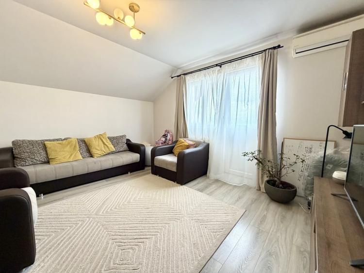Apartament 2 camere, 58,54 mp utili, bloc cu lift - zona Aradului - 1