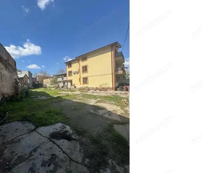 Tineretului, teren 700 mp - 2