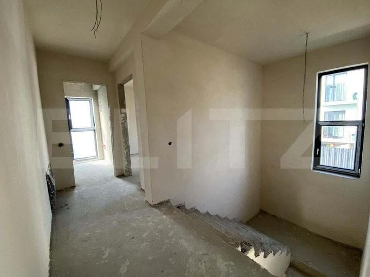 Casă cu 4 camere cu Teren 410 Mp în Dezmir