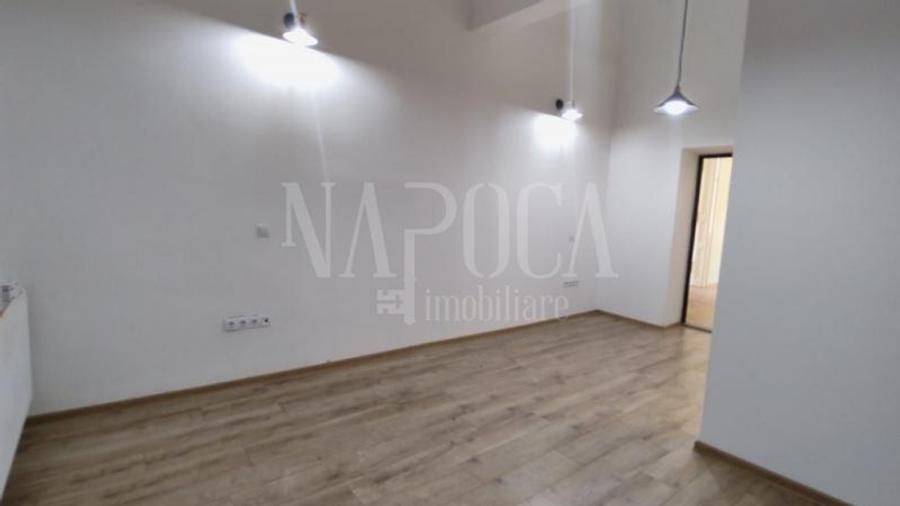 Apartament 3 camere de vanzare in Centru, Cluj Napoca - 3