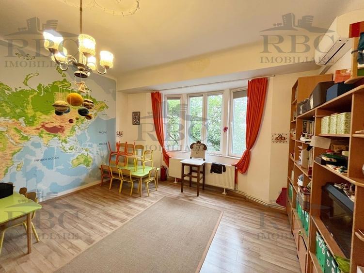 Casa din perioada interbelica la 3 minute de centru - 8