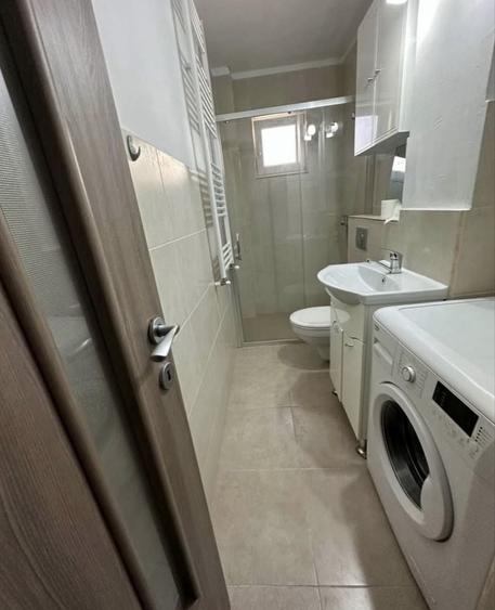 Apartament cu 2 camere decomandat în Ostroveni