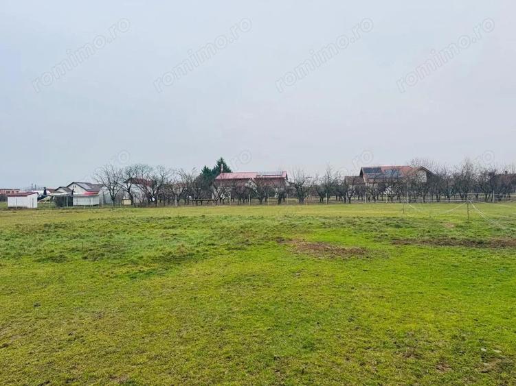 Parcele teren intravilan Fughiu - 1