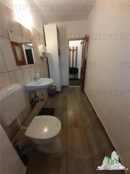 Piata Unirii chiar la metrou in exclusivitate vanzare 2 camere cu loc de parcare - 1