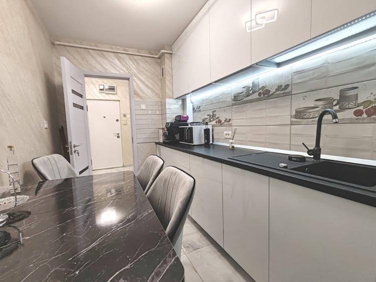 Apartament 2 camere complet renovat, zona ITC Brasov - 10