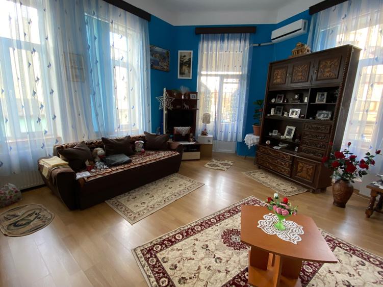 Armeneasca, apart 5 cam 180 mp - 5