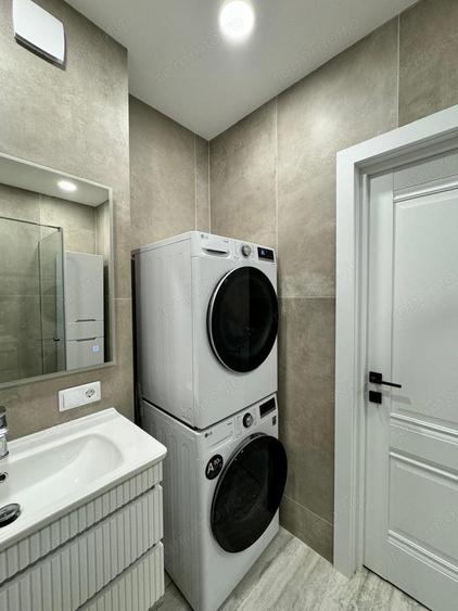 Apartament de vanzare zona 13 septembrie - 5