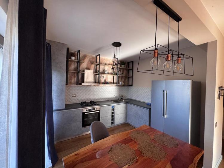 Apartament 3 camere in vila, Piscina / Sauna, Cartierul Gruia - 3