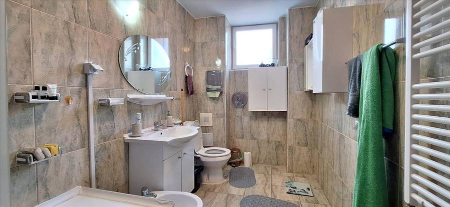 SUPEROCAZIE ! MAMAIA NORD 3 CAMERE 135 MP. MOBILAT UTILAT VEDERE LA MARE ! - 11