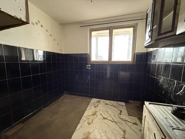 Apartament cu 2 camere la 1 km de Rivus Mall, 46 mp, etaj 2 din 3, parcare - 5