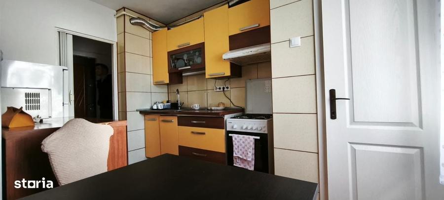 Apartament cu 3 camere în Tudor