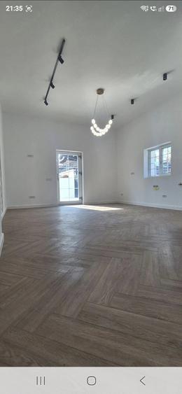 Casă cu Teren 400 Mp în Horia