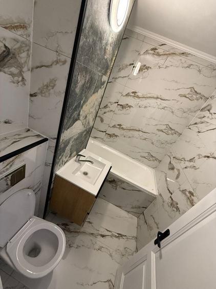 Apartament cu 3 camere decomandat în Rogerius