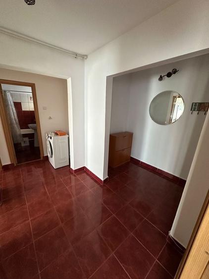 Apartament cu 2 camere decomandat în Tomis Nord