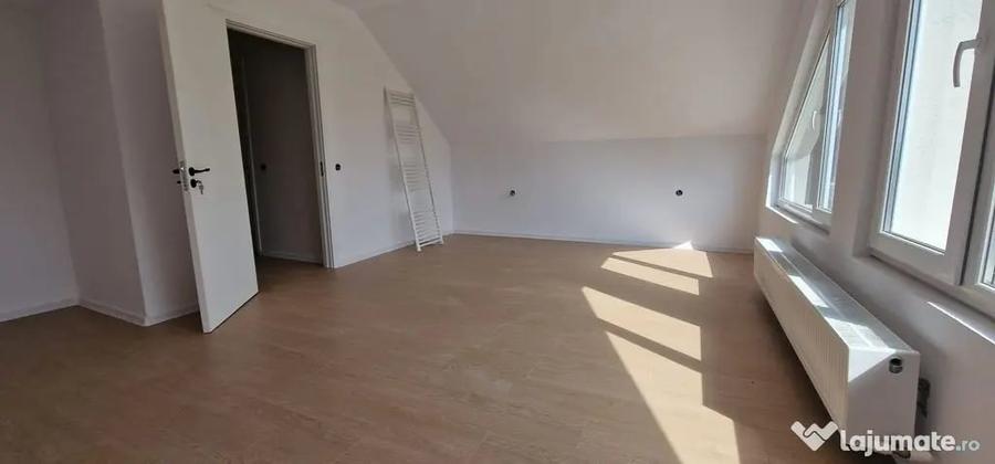 Casa situata in Lumina zona baza sportiva - 5