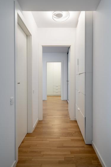 Apartament cu 3 camere decomandat în Ștefan cel Mare