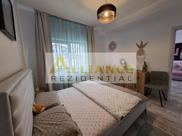 Duplex cu 3 camere cu Canalizare în Central
