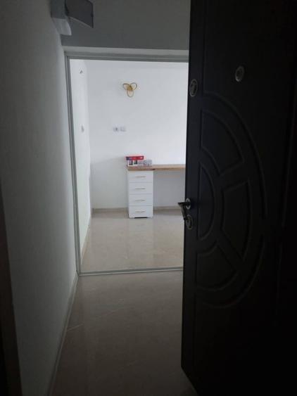 Inchiriez apartament - 2