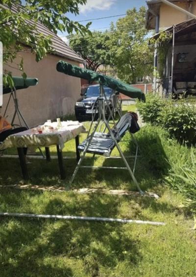 Casă cu 5 camere cu Teren 1100 Mp în Hodac