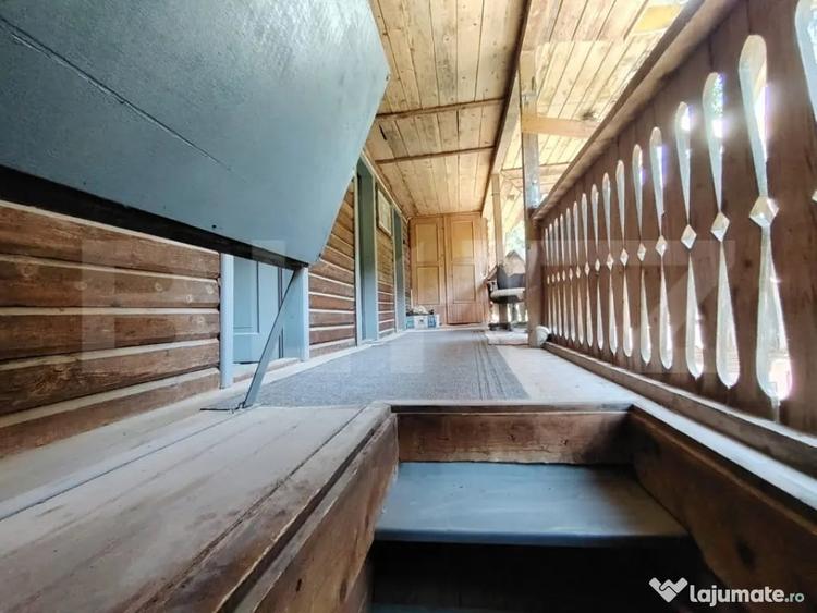 Casă cu 5 camere cu Teren 175 Mp în Lunca