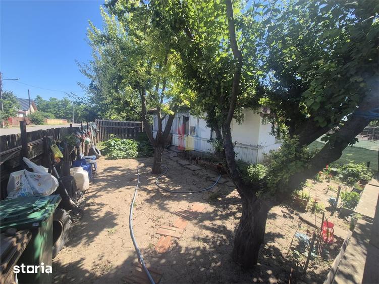 Casă cu 3 camere cu Teren 1150 Mp în Obor