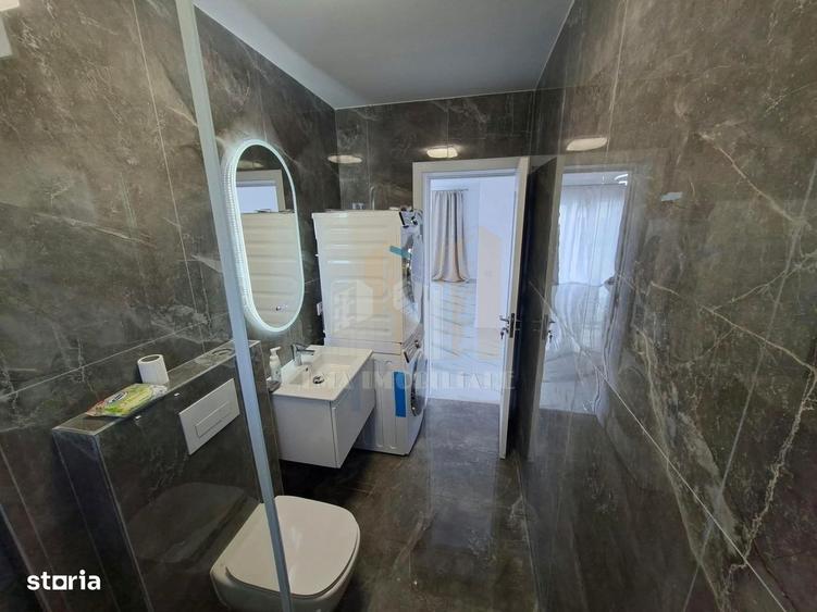 Casă cu 3 camere decomandat cu Canalizare în Sânpetru