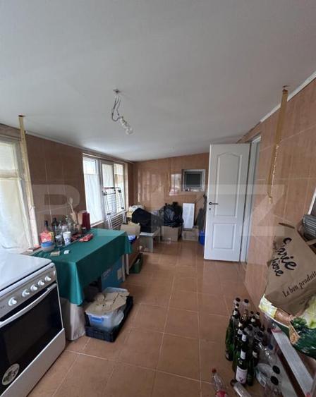 Casa de vanzare, zona deosebita , teren generos,Sali? - 1