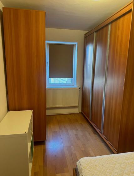 Apartament de vanzare - 3