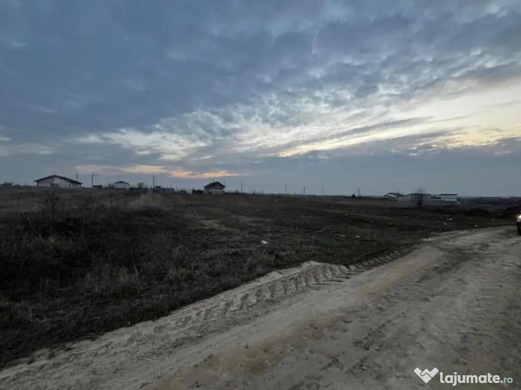 Teren intravilan 1578 mp, deschidere 30 ml, Malu Mare - 1