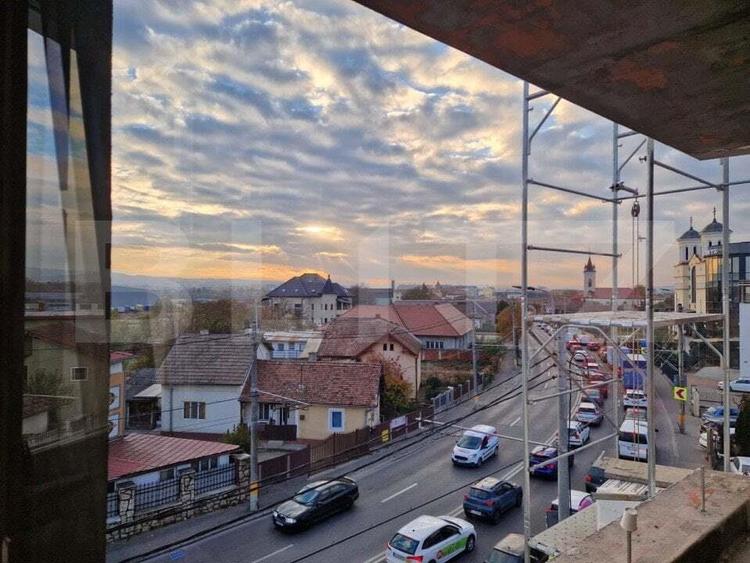 Apartament 4 camere, zona pod IRA - 1