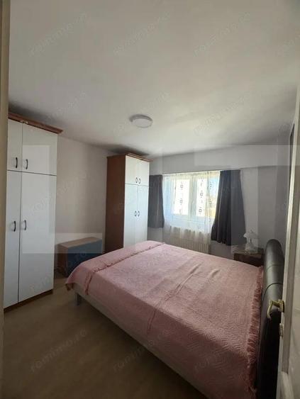 Apartament Spa?ios cu Etaj 4 Camere Zona Intim - 12