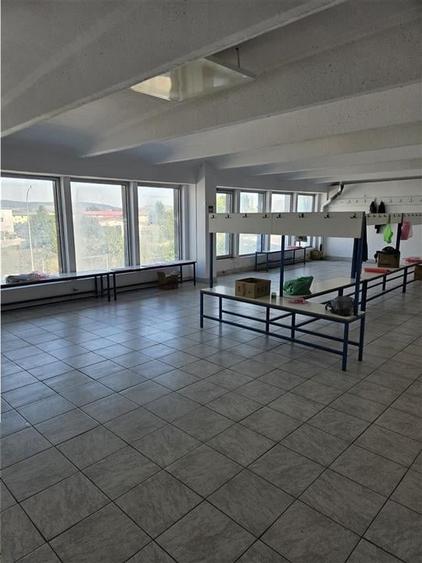 Spatiu Industrial - 3300 mp - Productie - Depozitare - Distributie - 24