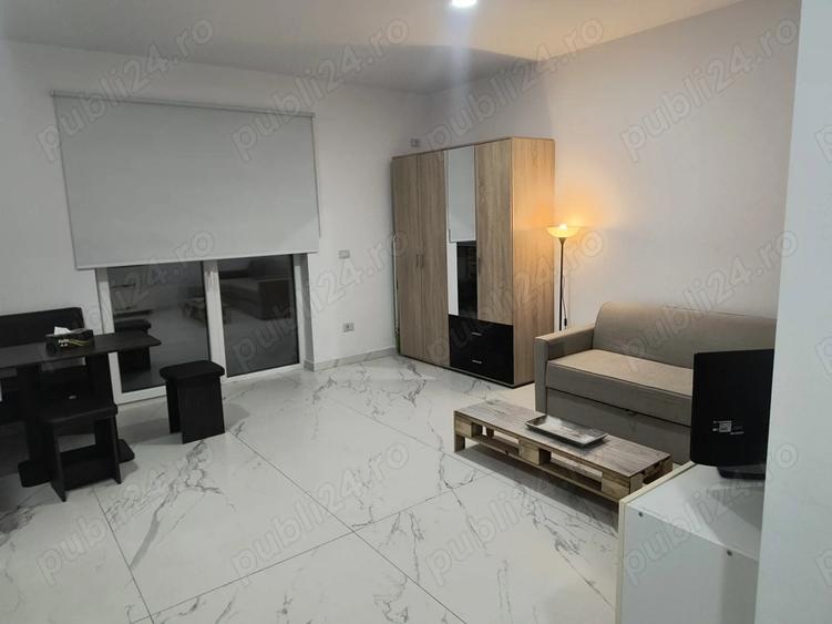 De Inchiriat Garsoniera - 2