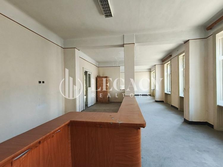 VÂNZARE/SCHIMB CU TEREN  - Clădire interbelică, centru oraș Siret - 21