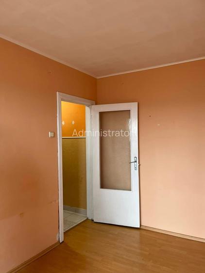 Apartament 2 camere, tip X, Etaj 2, Parcare, Grădinarilor, Oradea. Apartament 2 camere, tip X, Etaj 2, Parcare, Grădinarilor, Oradea.