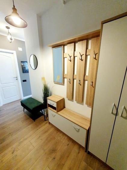 De inchiriat apartament de 3 camere in Floresti - 10