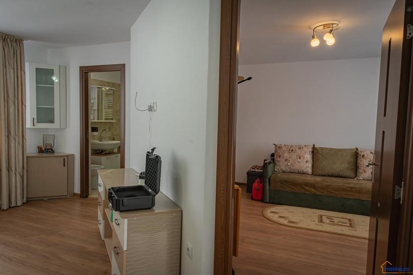 Vrei o casa mica la tara, cu tot confortul din oras? Oportunitate in Stanesti! - 6