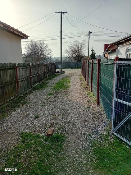 Casă cu 2 camere în Central