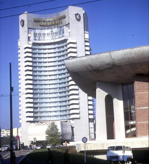 Intercontinental-Magheru, spatiu comercial 20 mp, - 1