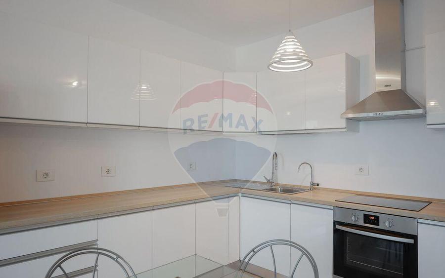 Apartament cu 3 camere de vanzare Prima Universita?... - 11