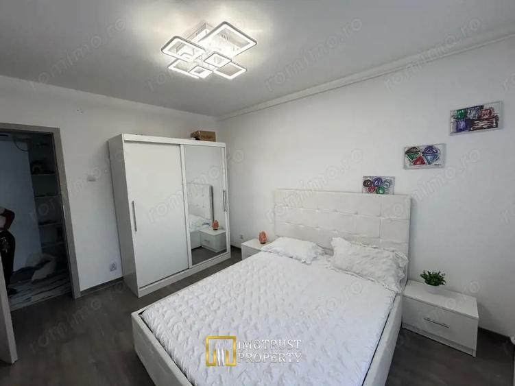 Apartament 3 camere de vanzare / schimb Pia?a Mica, ultracentral Ara - 5