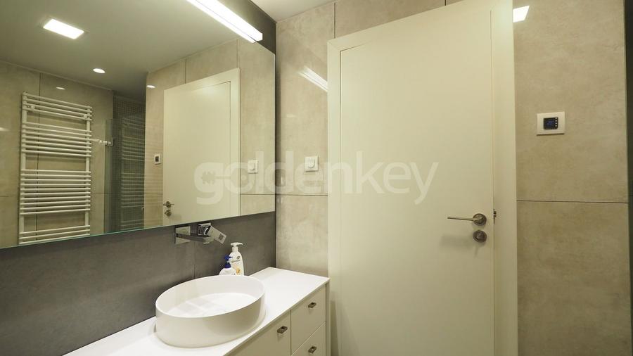 Apartament ultra-finisat cu 4-5 camere, vedere libera, 2 garaje - 7